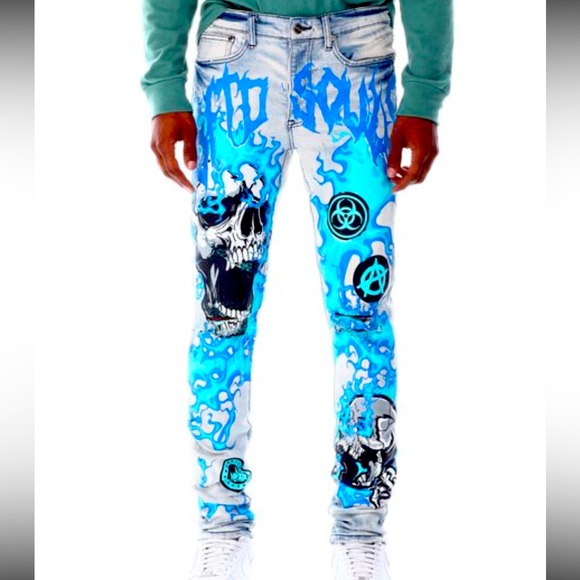 NWT!!!! Mens stylish skinny jeans w/ fashion flame/skull appliqués ; SZ 42W - Picture 1 of 5